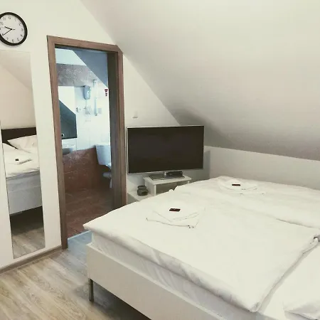 Гостевой дом Janousek Motorsport Cesky Krumlov